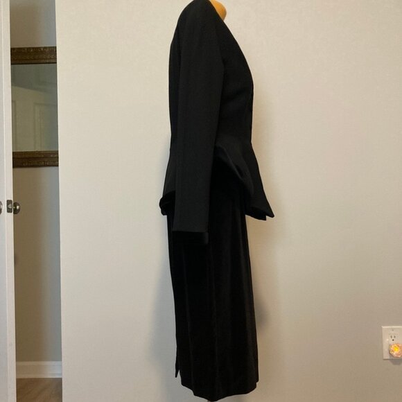 Parisian Evelyn Mandel Peplum Jacket with Velvet Collar & Velveteen Skirt Sz 6 - Picture 5 of 16